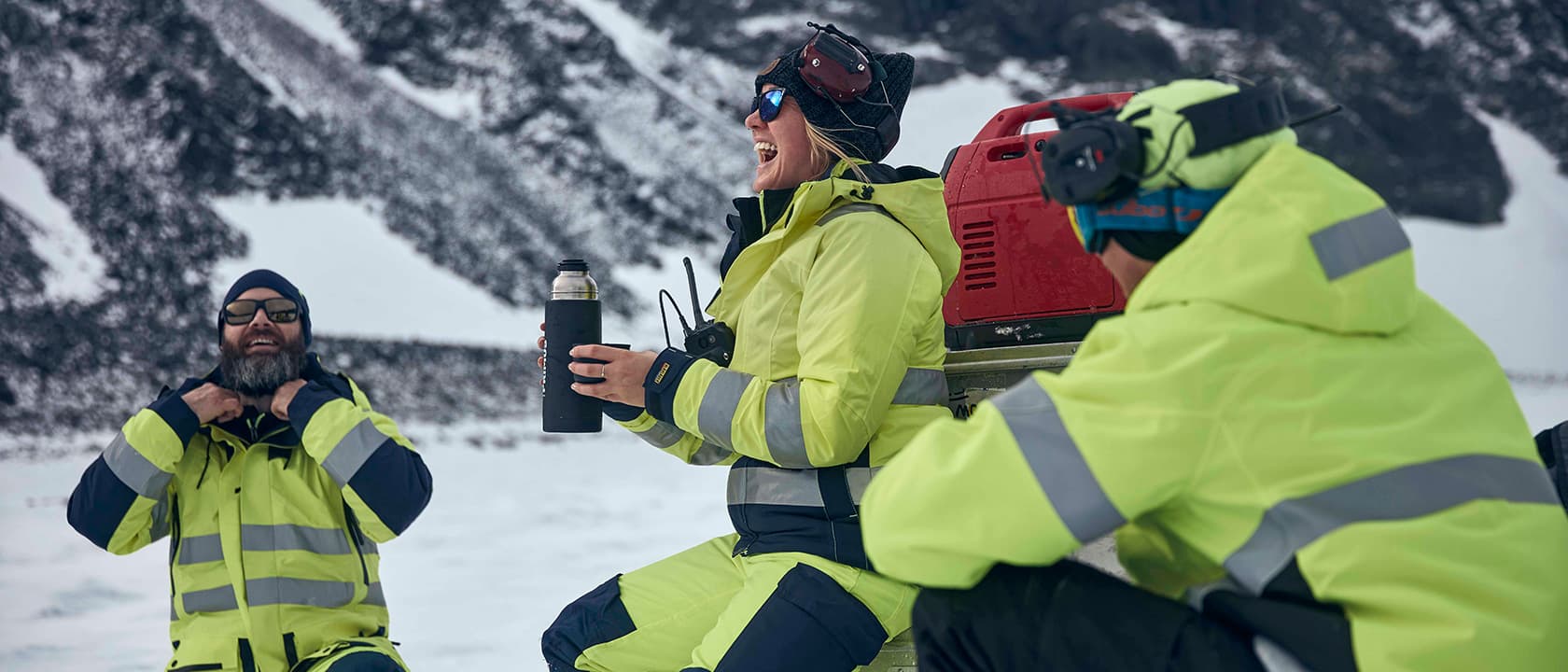 highvis_winter_happy-jpg
