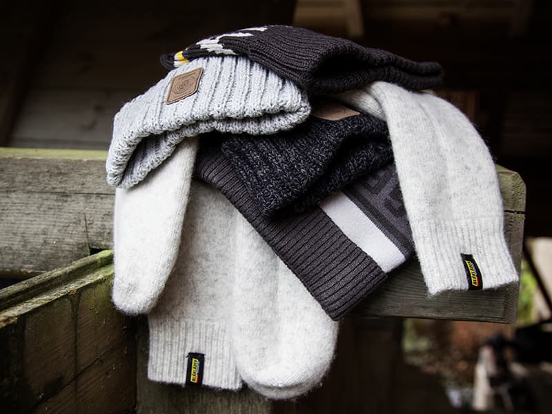 socks_hats_800x600-jpg